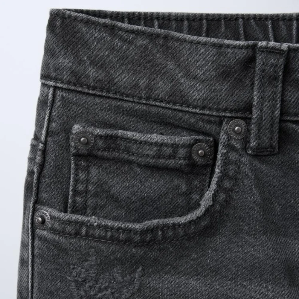 Zara Girls Black Mom Fit Distressed Elastic Waist Jeans Size 9